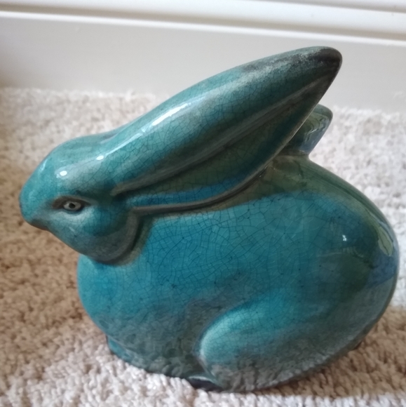 Rabbit statue - Picture 4 of 5